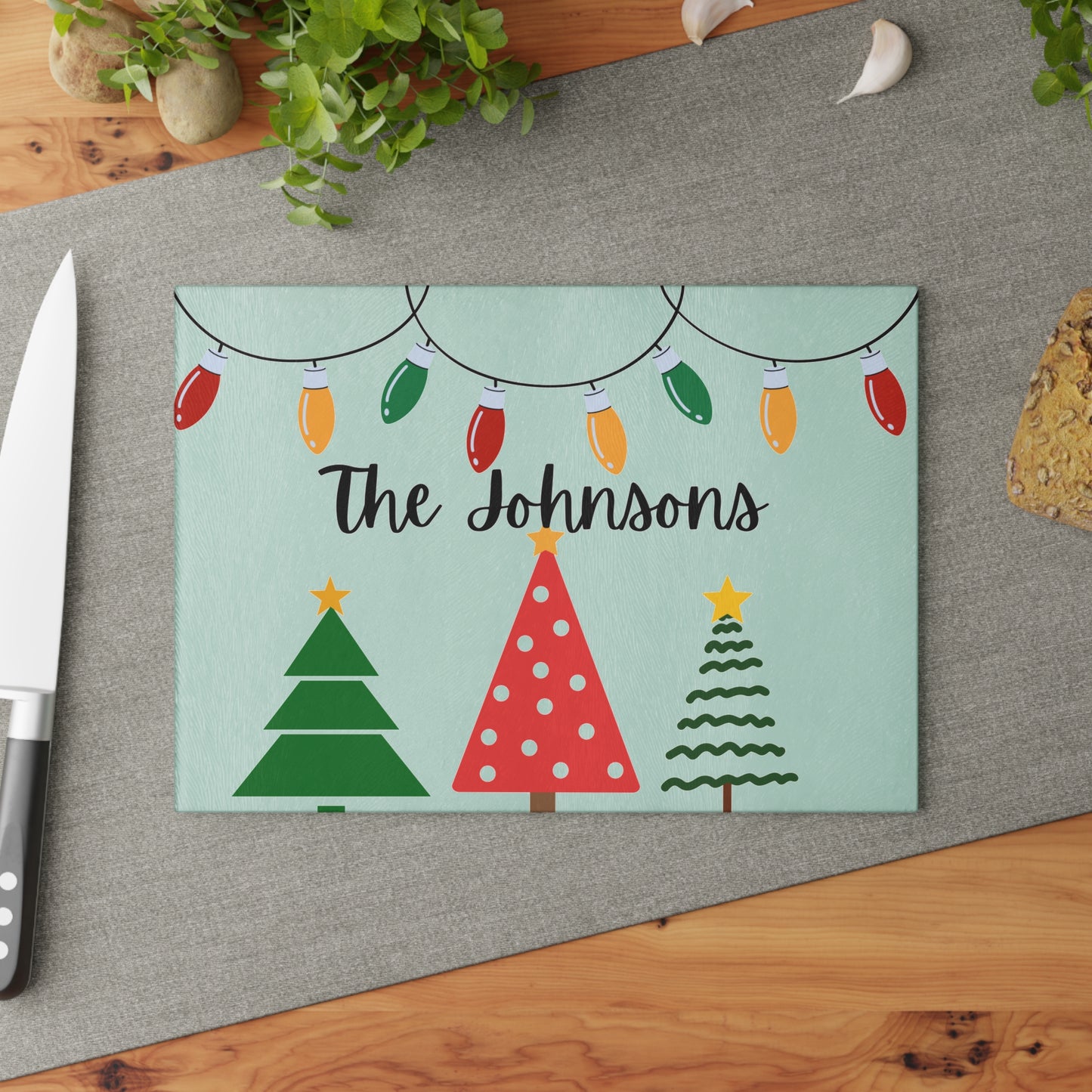 Personalized Holiday Glass Cutting Board with Festive Tree Design - Perfect for Christmas Gatherings