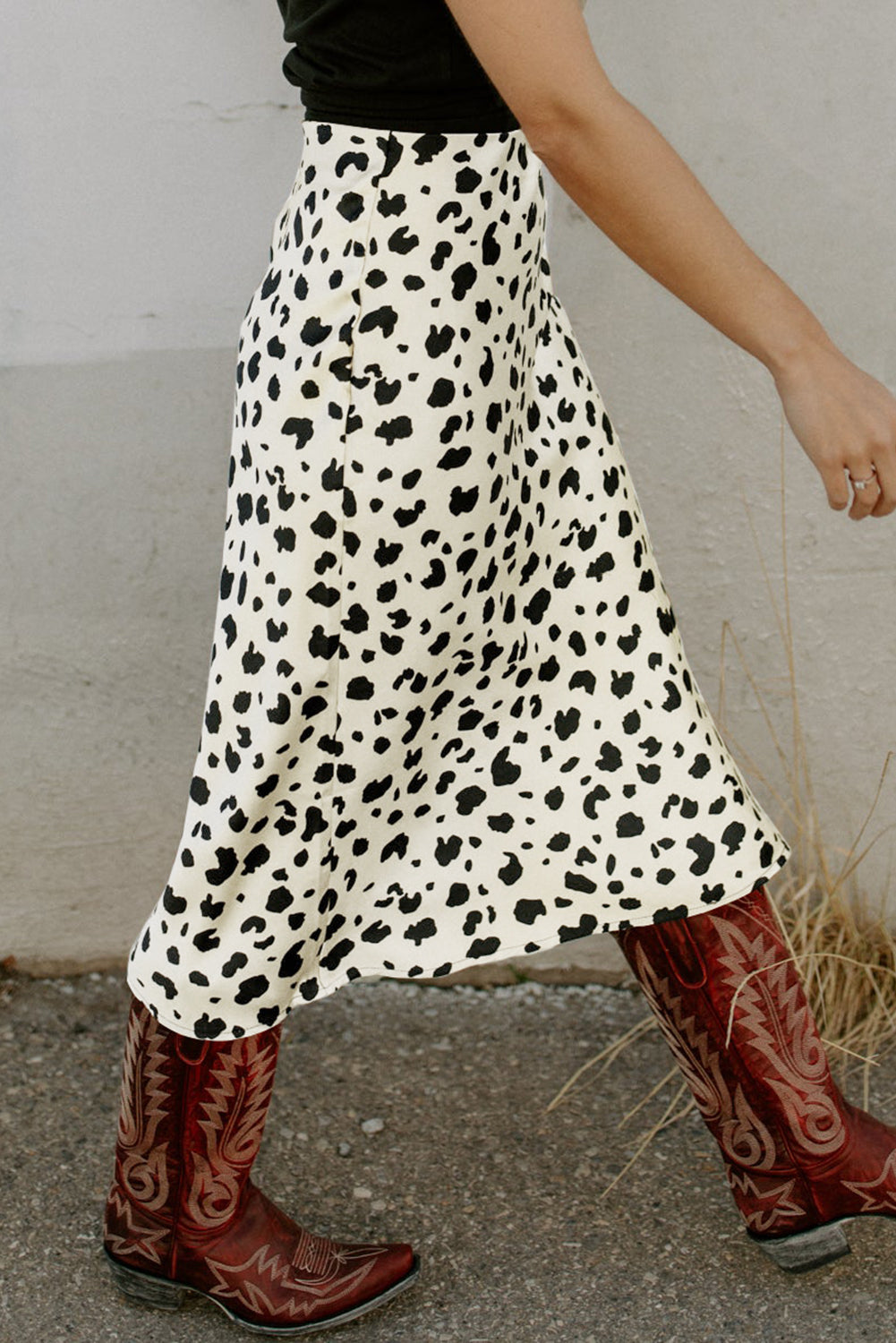 Beige Leopard Spots Printed Split Hem Midi Skirt