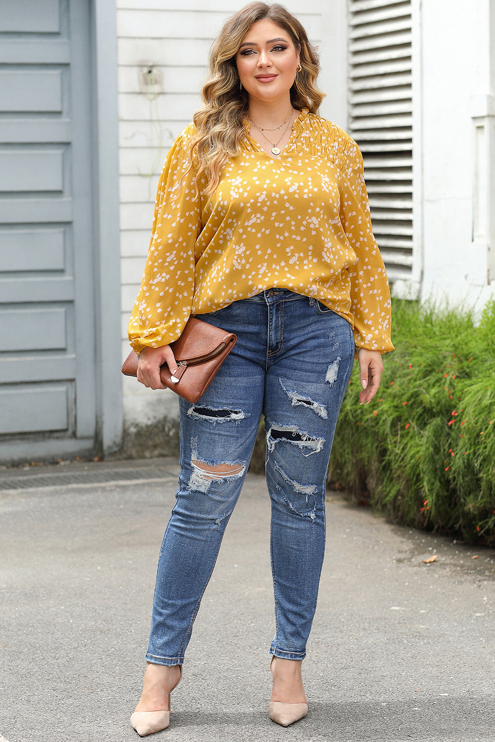 Black Plus Size Floral Print Ruched Split Neck Blouse