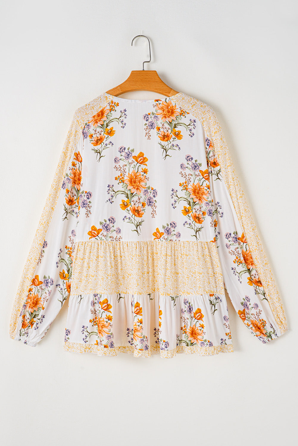 White Plus Size Floral Print V Neck Puff Sleeve Blouse